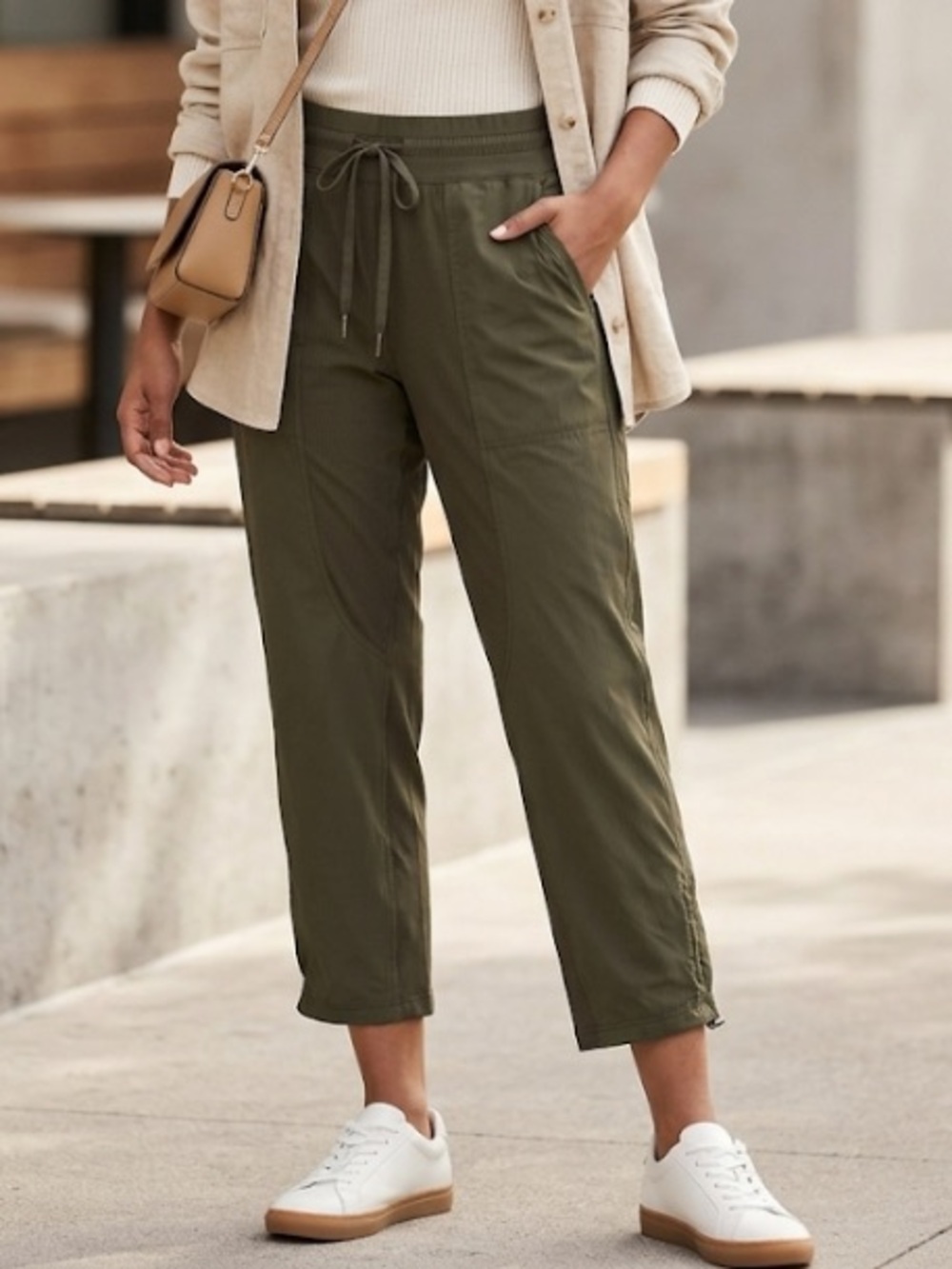 lululemon athletica Olive Green Women's Jogger Pants with Drawcord Waist